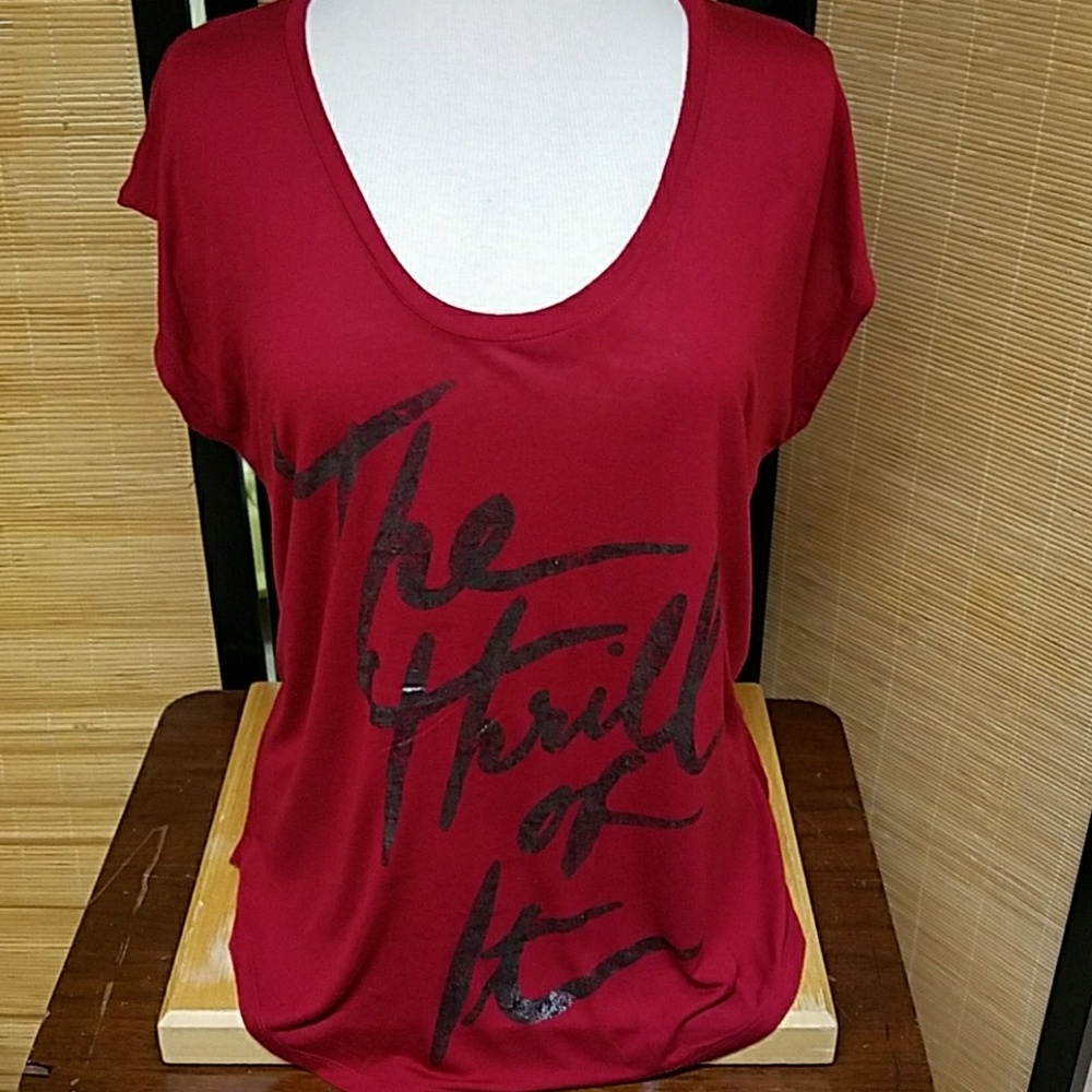 The thrill of it graphic tee